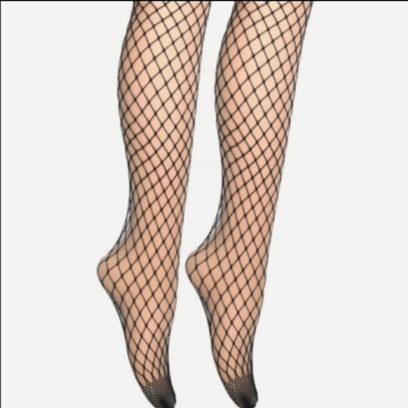 Fishnet Tights - Picture 3 of 4